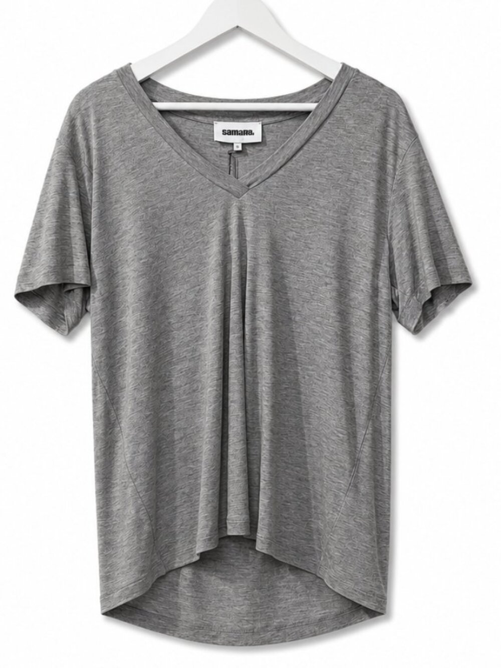 NWT: Saintart Beck V Neck Jersey Tee Light Grey Heather